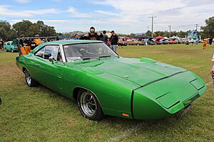 Archivo:1969 Dodge Charger Daytona (13419983895)