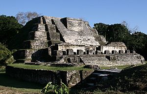 Archivo:Altun Ha Belize