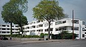 Archivo:Bellavista-Klampenborg-Arne Jacobsen