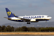 Boeing 737-700 Ryanair.png