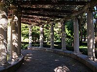 Columnata decorativa als Jardins del Real de València