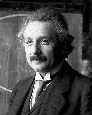 Archivo:Einstein1921 by F Schmutzer 4