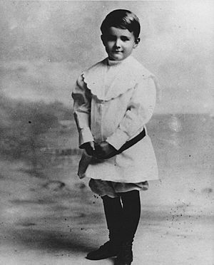 Archivo:Howard Hughes as child (4729132038)