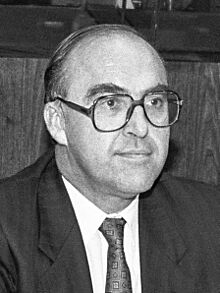 John Smith in 1989.jpg