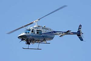 Archivo:LAPD Bell 206 Jetranger