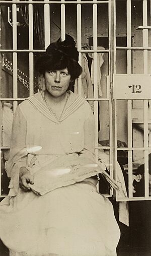 Archivo:Lucy Burns in Occoquan Workhouse