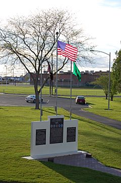 Moses Lake War Memorial.jpg