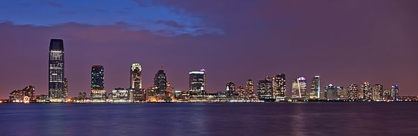Archivo:New Jersey Skyline from Battery Park NY - cropped
