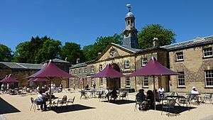 Archivo:Nostell Priory Stables
