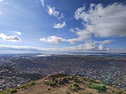 Archivo:Oruro y el Lago Uru Uru