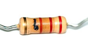 Archivo:Resistor damaged arcing