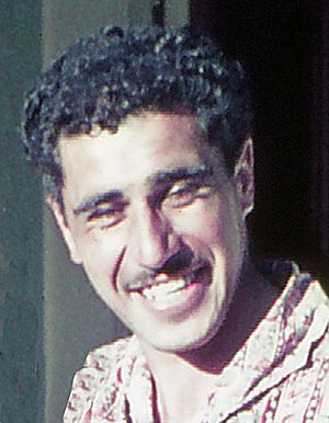 Archivo:Rowley habib-jmc-1969