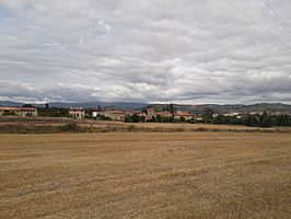 Vista de la población de Santotís