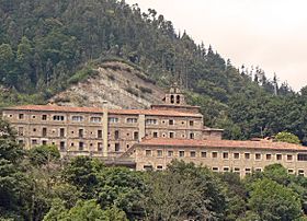 Santuario de Nuestra Señora de Las Caldas (Caldas de Besaya).jpg