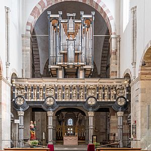 Archivo:St. Maria im Kapitol, Köln-9796