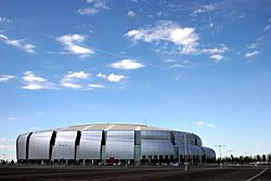 University of Phoenix Stadium in Glendale Arizona from Flickr 217796482.jpg