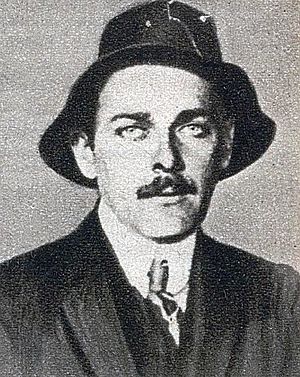 Archivo:Étienne Œhmichen en mai 1924