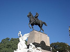 Archivo:Buenos Aires - Monumento Bartolome Mitre