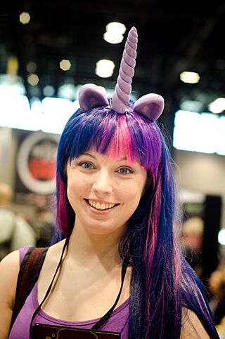 C2E2 2013 - Twilight Sparkle (8701577779).jpg