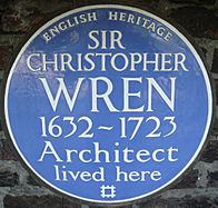 Christopher Wren Hampton Court Green blue plaque