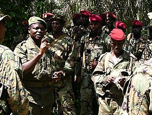 Archivo:David Haba Guinean army 2005-199