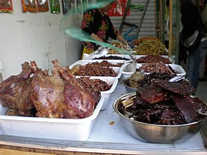 Archivo:Dried Meat Yak store, Square Street 2