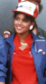 Archivo:Halle Berry 1986