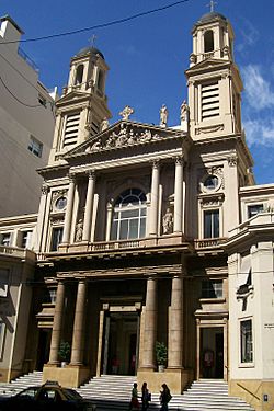 Archivo:Iglesia de san nicolas fachada 2