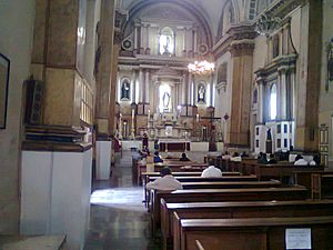 Archivo:Interior del Templo y Antiguo Convento de la Concepción