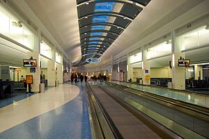 Archivo:JacksonvilleInternationalAirport-2010-a