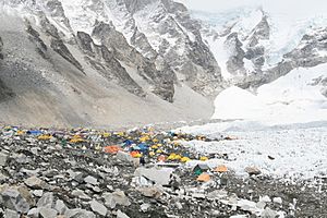 Archivo:Kathmandu , Nepal , Himalayas ,Everest 2