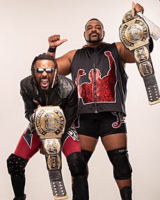 Archivo:Keith Lee & Swerve AEW Tag Team Champs