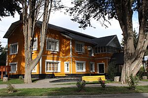 Archivo:Municipalidad de junin de los andes