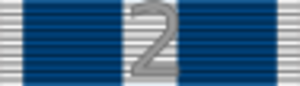 Archivo:NATO-medaljen KFOR n 2