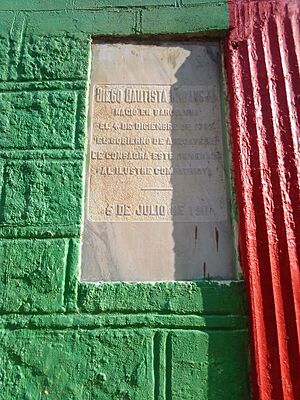 Archivo:Placa en la casa natal de Diego Bautista Urbaneja