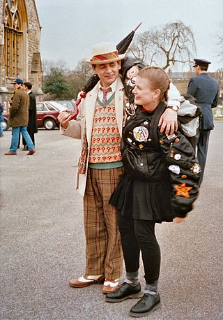 Sylvester McCoy and Sophie Aldred 1988 (filter balance).jpg