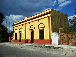 Tixcacal (Mérida), Yucatán (01).jpg