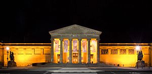 Archivo:Art Gallery of New South Wales at night