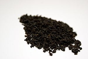 Archivo:Ceylon black tea leaves