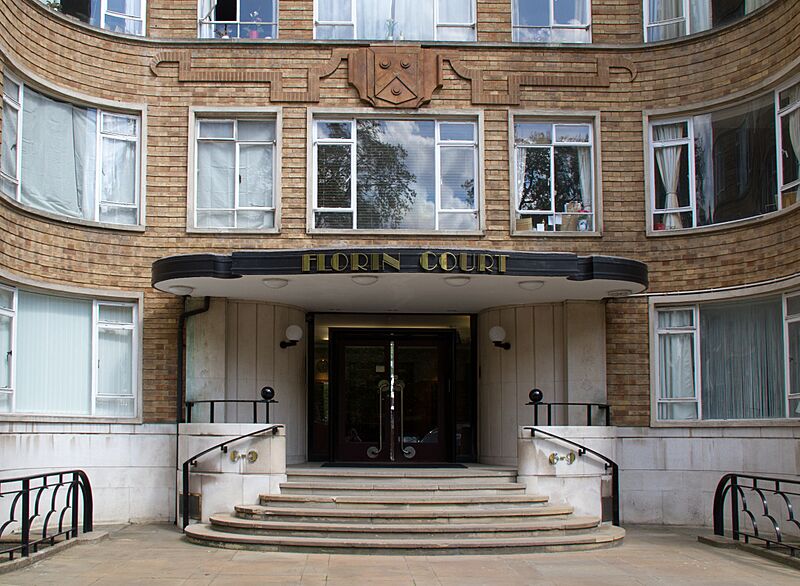 Florin Court-13909277428