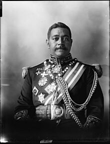 George Tupou II, photograph by Herman John Schmidt.jpg