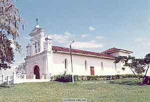 Archivo:Iglesia San José, La Victoria, Valle del Cauca