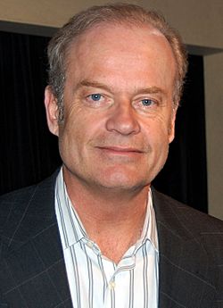 Archivo:Kelsey Grammer May 2010 (cropped)