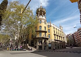 La Rotonda (Barcelona).jpg