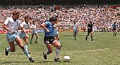 Archivo:Maradona gol a inglaterra
