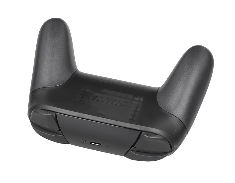 Nintendo-Switch-Pro-Controller-BR-2
