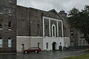 Archivo:StJohns StBonaventureCollege BishopsLibrary