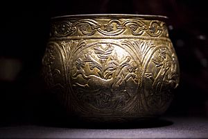 Archivo:Vale of York Hoard Cup