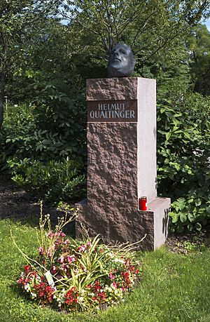 Archivo:Wien 11 Zentralfriedhof Grab Qualtinger a