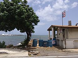 Zona pesquera en Barrio Sardinera en Fajardo, Puerto Rico.jpg